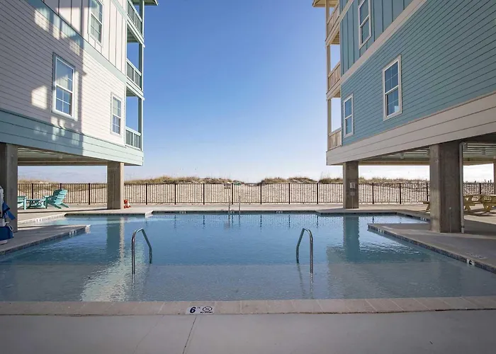 Breezyville Northeast Sun 7br Lockout Holiday home *