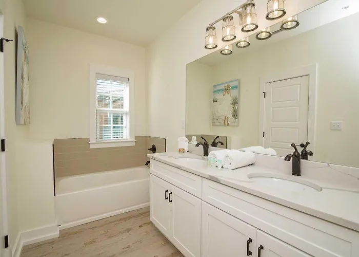 Breezyville Northeast Sun 7br Lockout